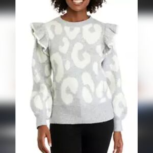 NWT CROWN & IVY SWEATER